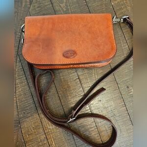 Conte Di Cavour (Italian Vegetable- Tanned Leather) Crossbody Bag